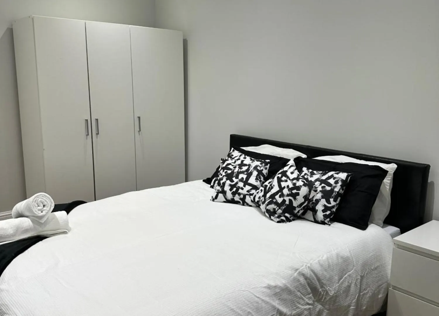 Black & White Double Bedroom Londres Royaume-Uni